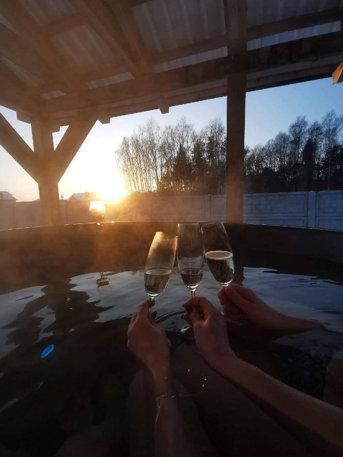 Domki Apartamentowe Balia Mieroszyno エクステリア 写真